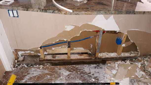 24/7 water damage repair in Moundsville, WV